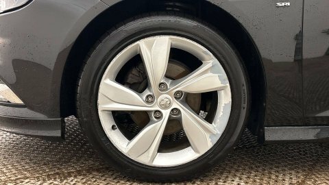 Vauxhall Insignia 2019 69 1.5 Black #5