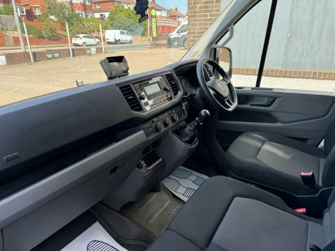 Volkswagen Crafter 2021 71 Cr35 White #3