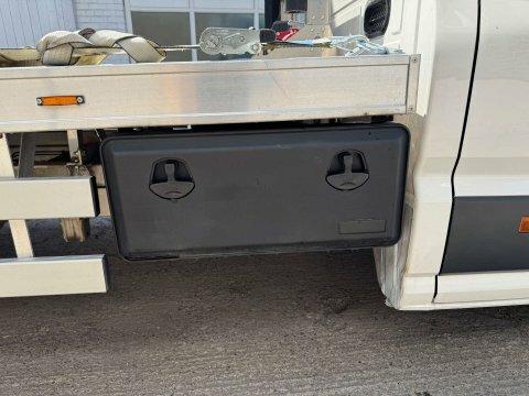 Volkswagen Crafter White #14