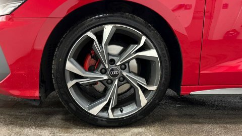 Audi A3 2022 71 1.0 SC71NFY Red #5
