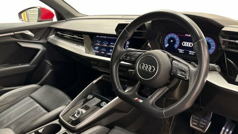Audi A3 2022 71 1.0 SC71NFY Red #6