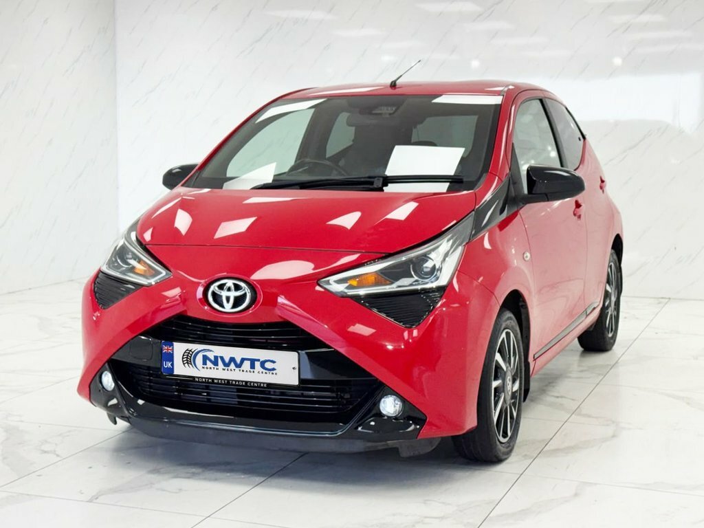 Toyota Aygo 1L X-trend LM71XSW Red #4