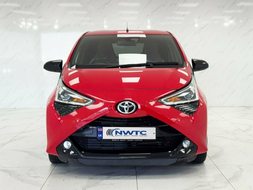 Toyota Aygo 1L X-trend LM71XSW Red #3