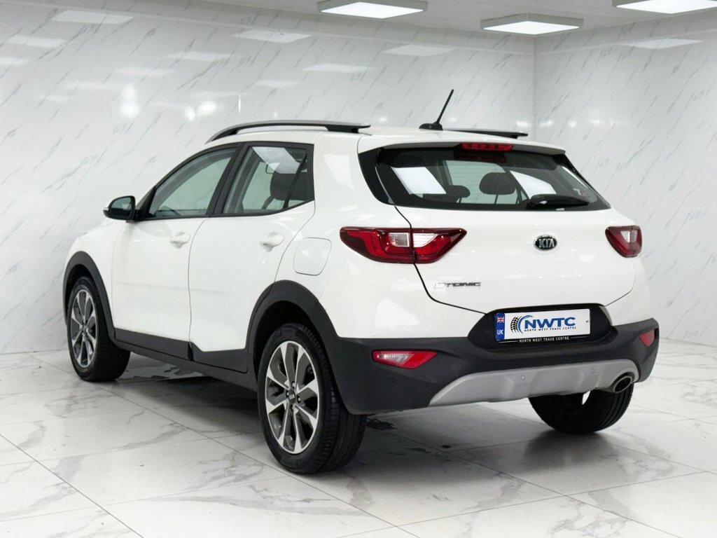 Kia Stonic 1.4L 2 White #6