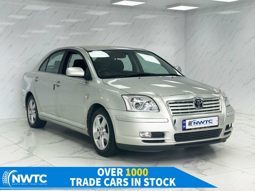 Toyota Avensis 2L Desire Silver