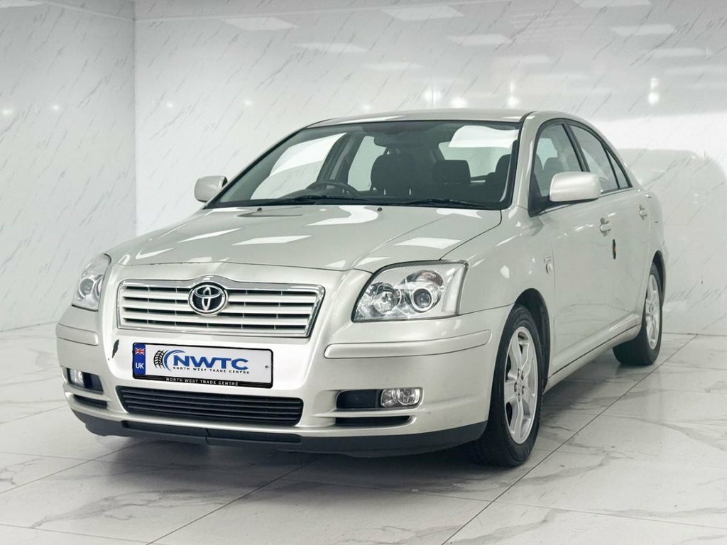 Toyota Avensis 2L Desire Silver #4