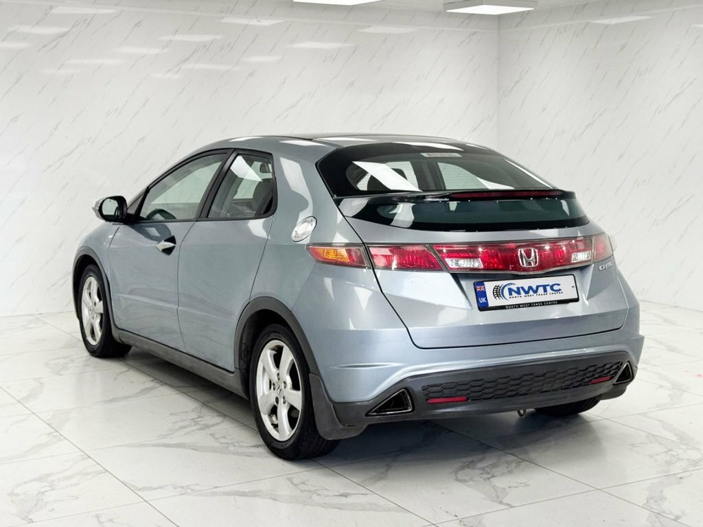 Honda Civic 1.8L Es Blue #6