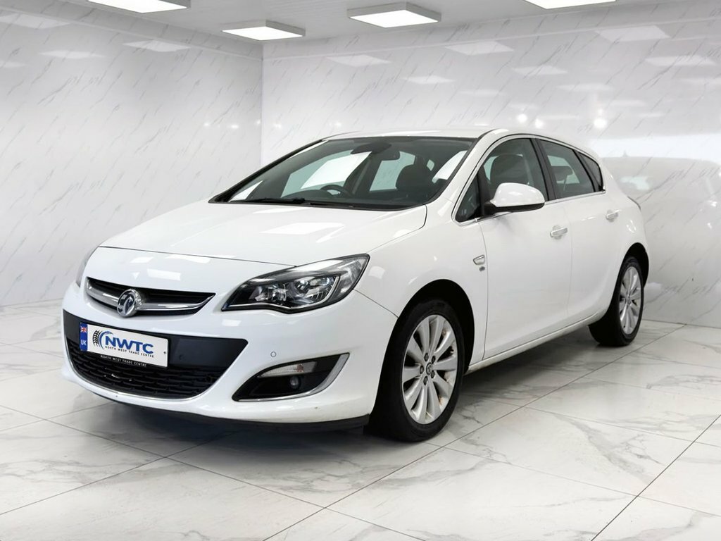 Vauxhall Astra 1.6L Elite White #5