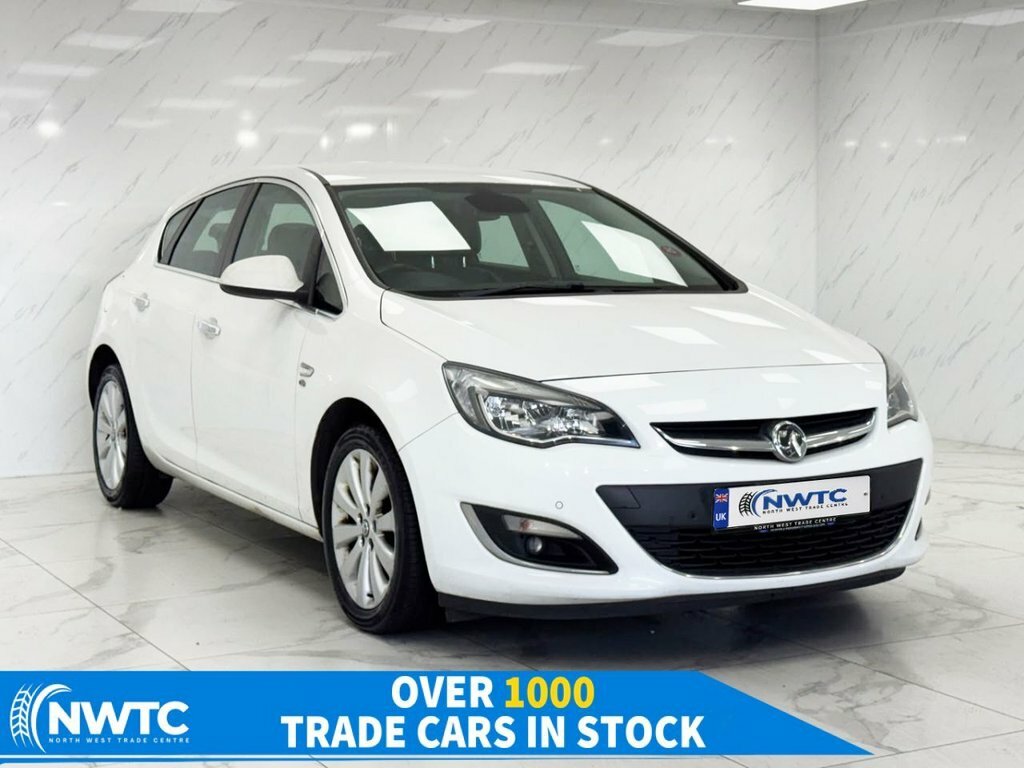 Vauxhall Astra 1.6L Elite White