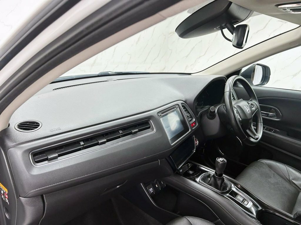 Honda Hr-V Hr-v Se Navi I-vtec Cvt White #13