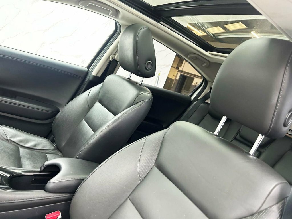 Honda Hr-V Hr-v Se Navi I-vtec Cvt White #11