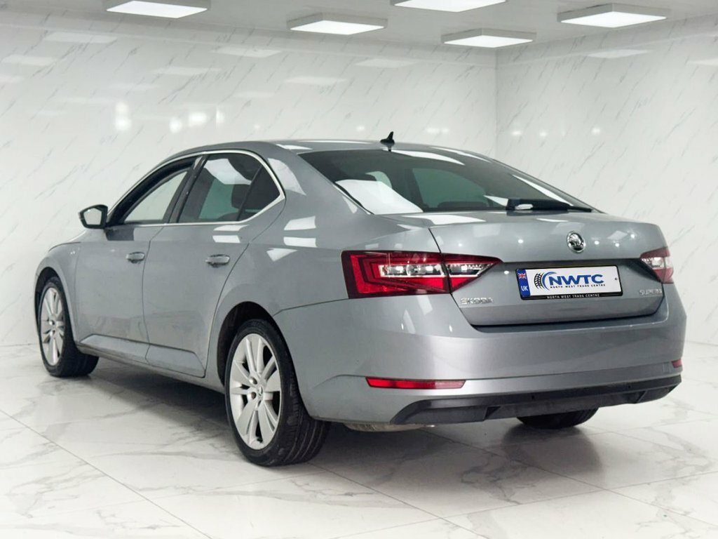 Skoda Superb 2L Se L Executive KT67YFB Grey #6