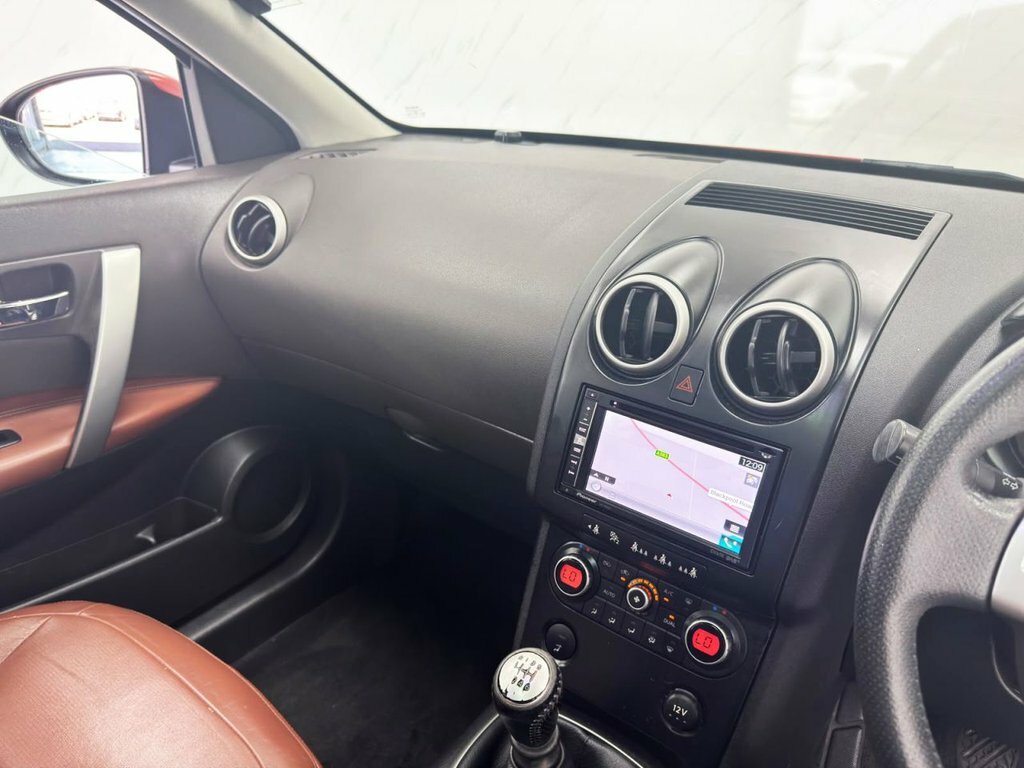 Nissan Qashqai 1.6 Visia 113 Bhp Silver #21