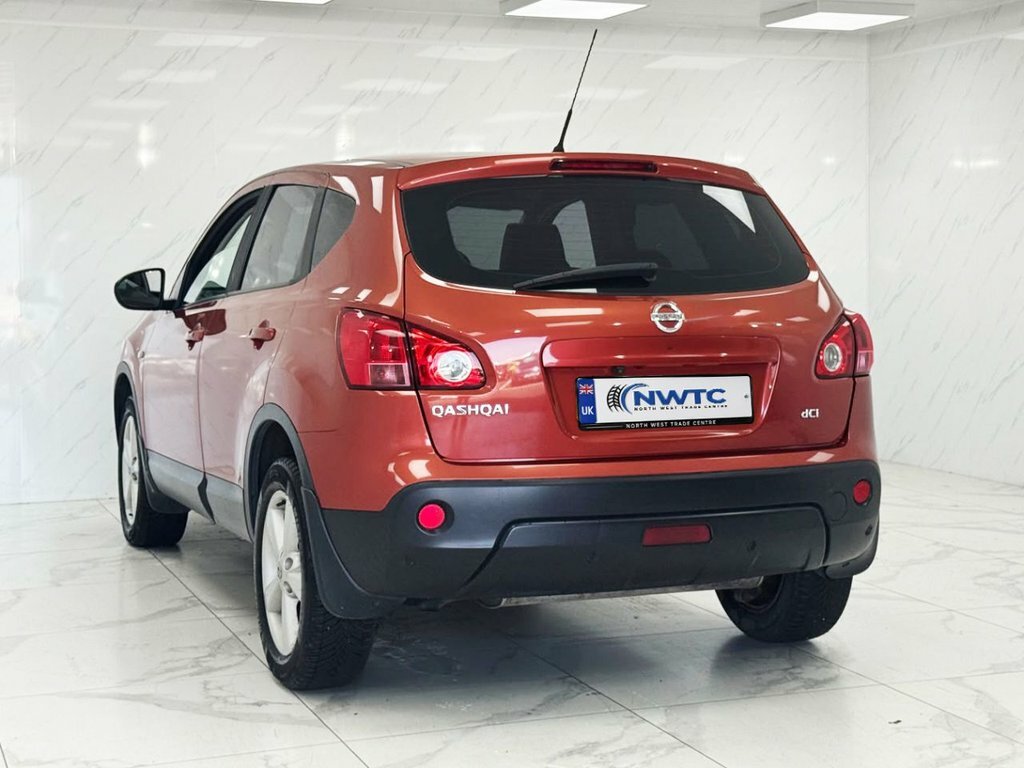 Nissan Qashqai 1.6 Visia 113 Bhp Silver #6