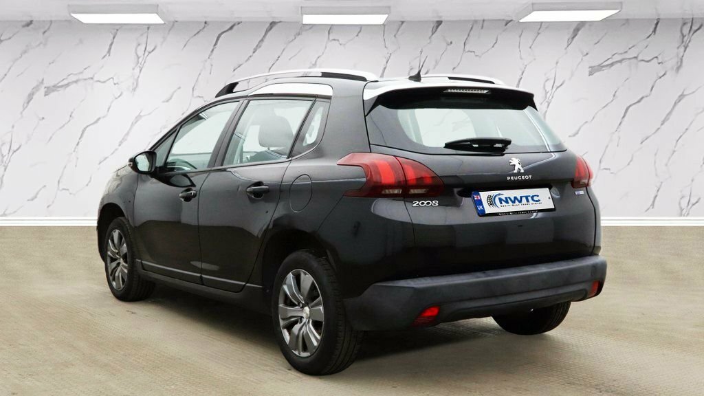 Peugeot 2008 1.2L Active Black #3