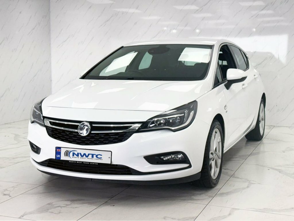 Vauxhall Astra 1.4L Sri Nav White #5