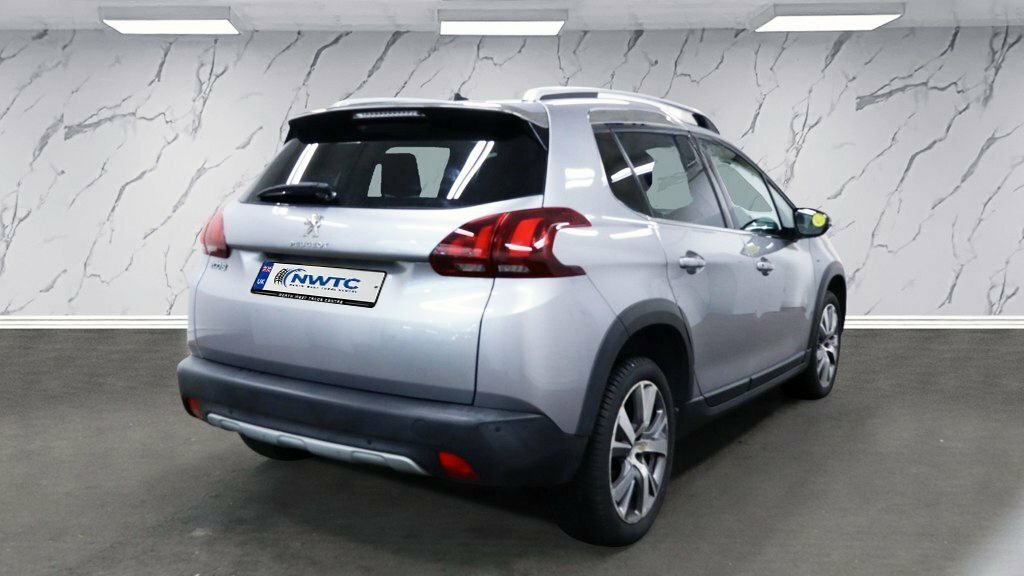 Peugeot 2008 1.2L Allure Premium Grey #4