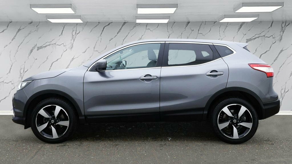Nissan Qashqai 1.2L N-connecta Grey #6