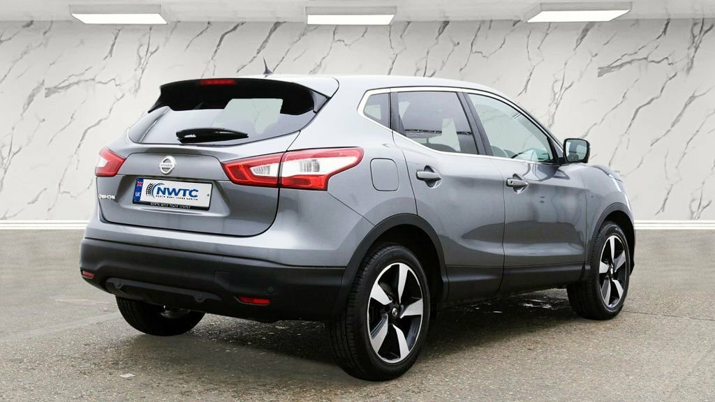 Nissan Qashqai 1.2L N-connecta Grey #4