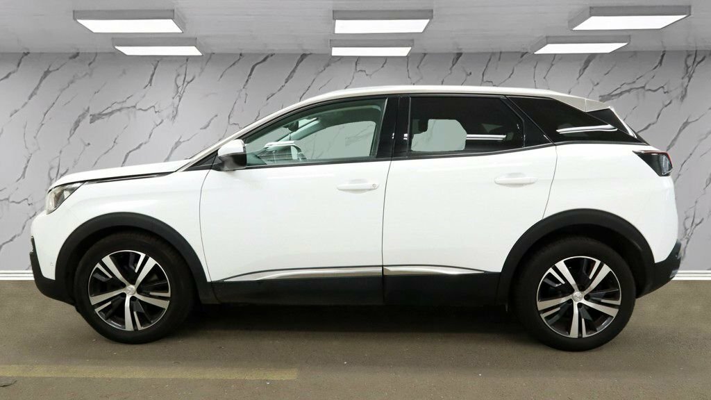 Peugeot 3008 1.2L Allure White #6