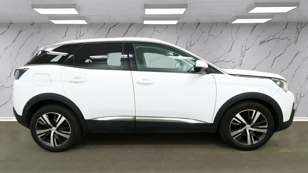 Peugeot 3008 1.2L Allure White #5