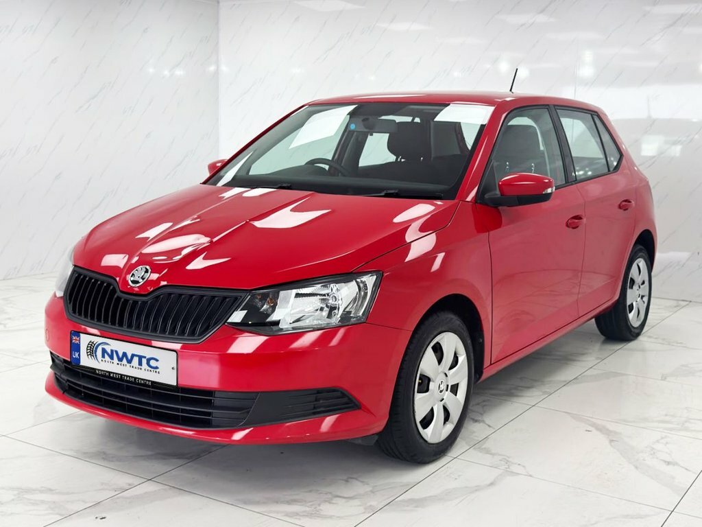 Skoda Fabia 1L S Red #5