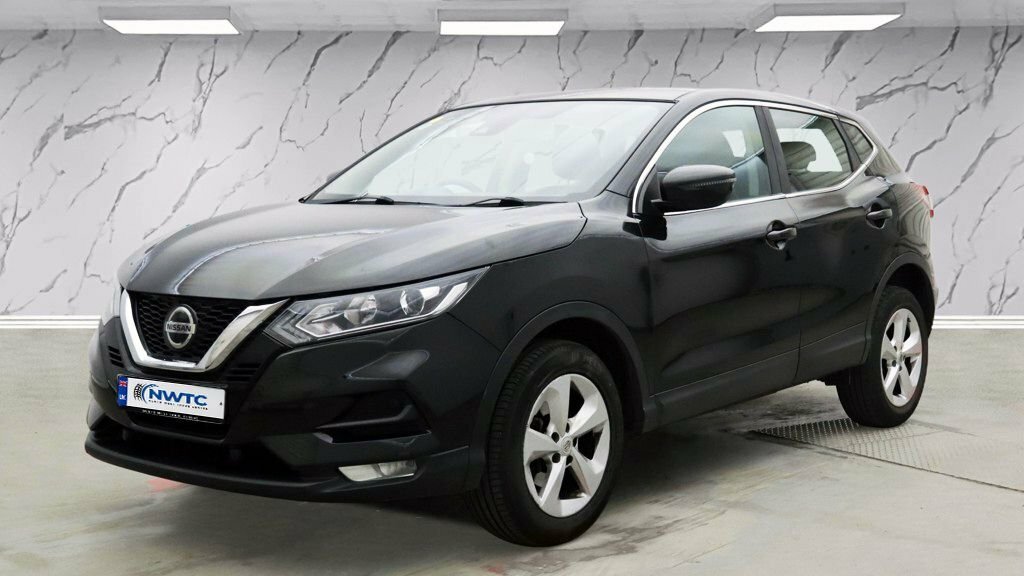 Nissan Qashqai 1.3L Acenta Premium Black #2