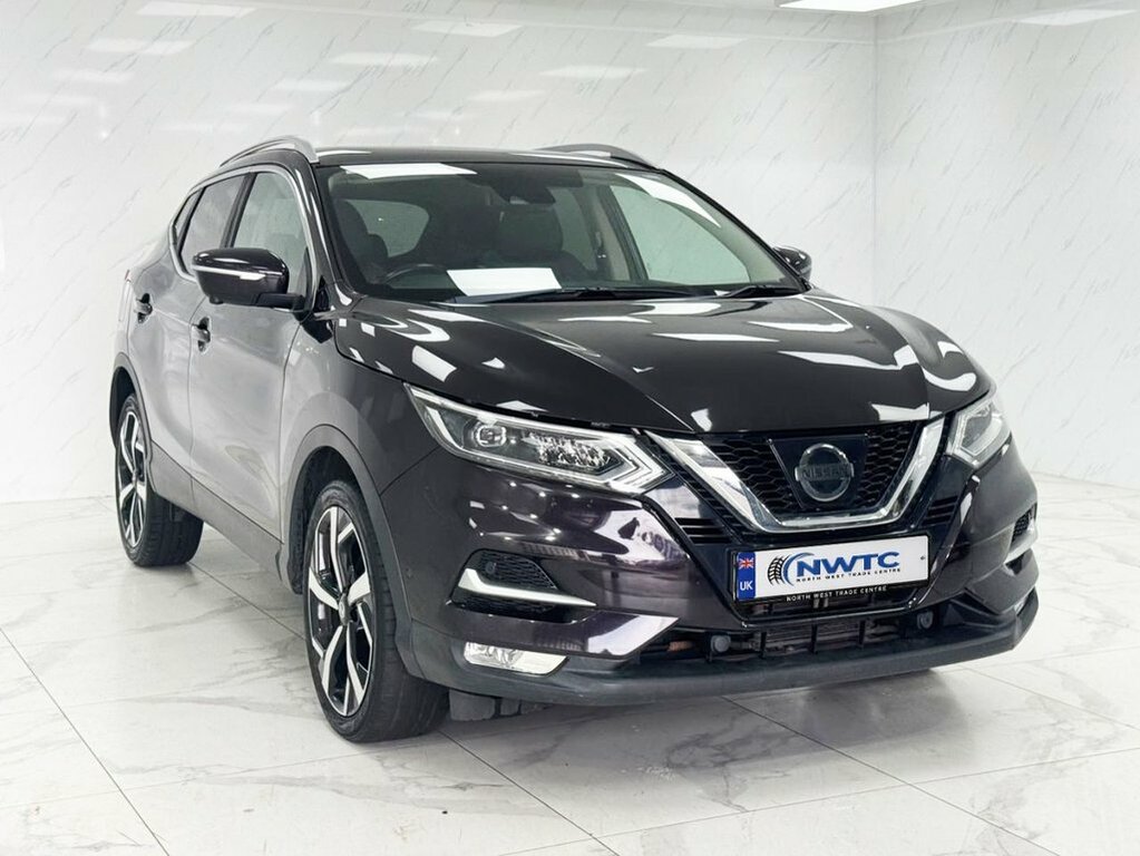Nissan Qashqai 1.2L Tekna VF17PBX Black #2