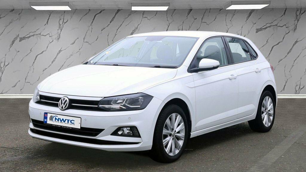 Volkswagen Polo 1.6L Sel White #2