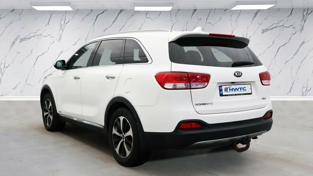 Kia Sorento 2.2L Kx-2 White #3