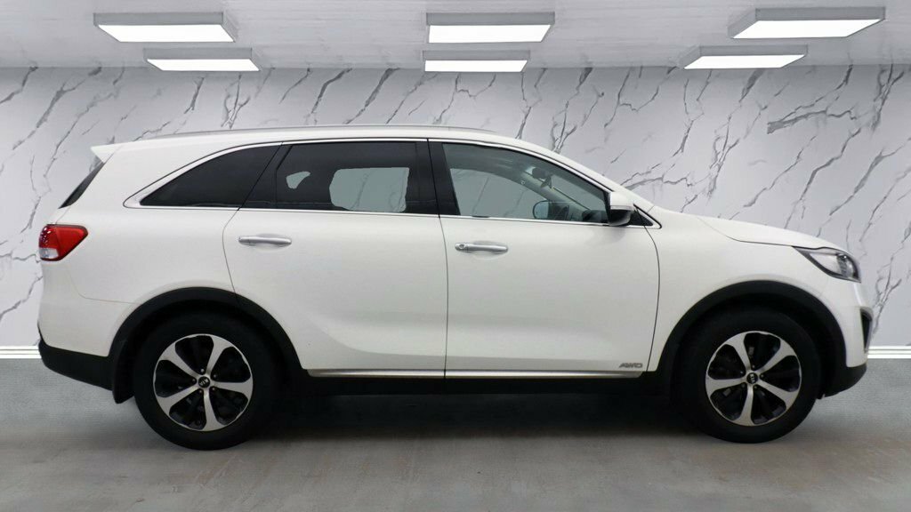Kia Sorento 2.2L Kx-2 White #5