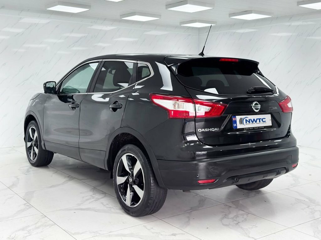 Nissan Qashqai 1.5L N-connecta Black #6