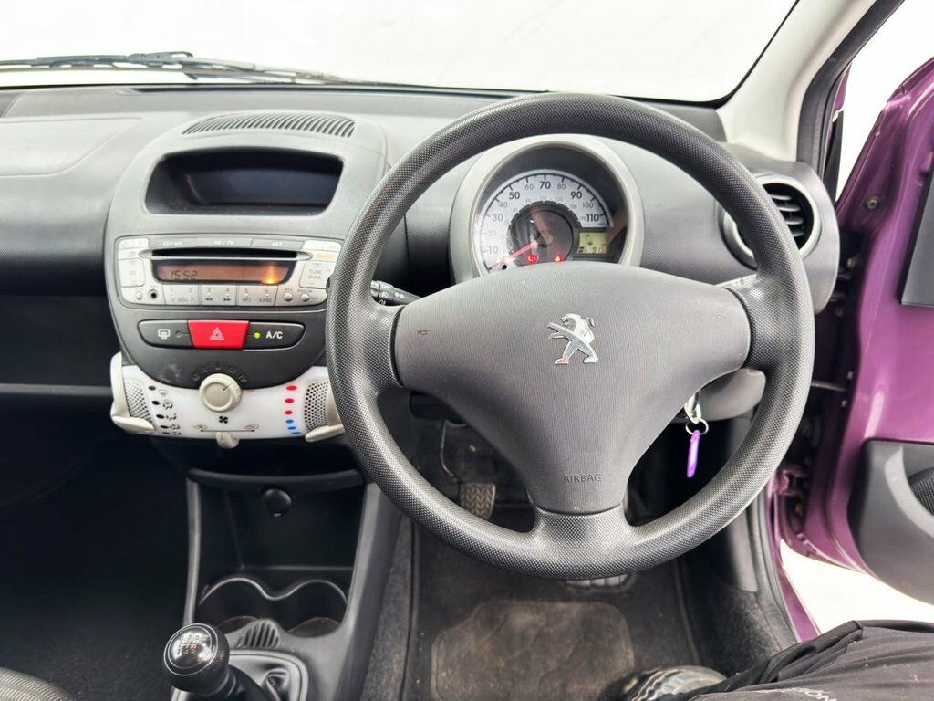 Peugeot 107 Active Silver #16