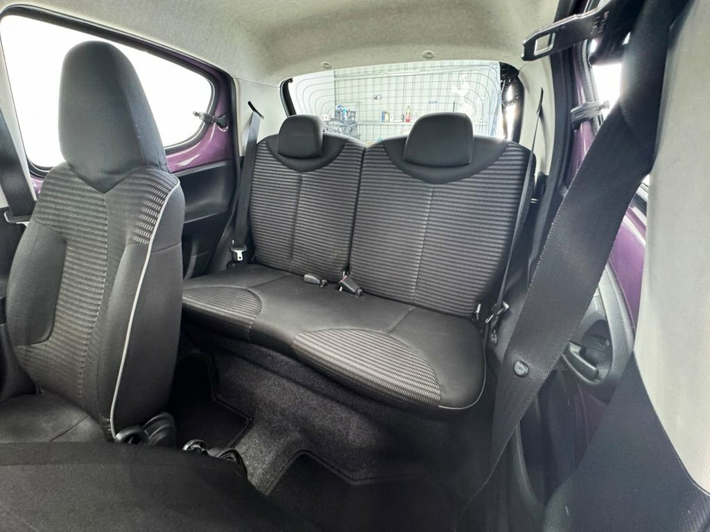 Peugeot 107 Active Silver #19
