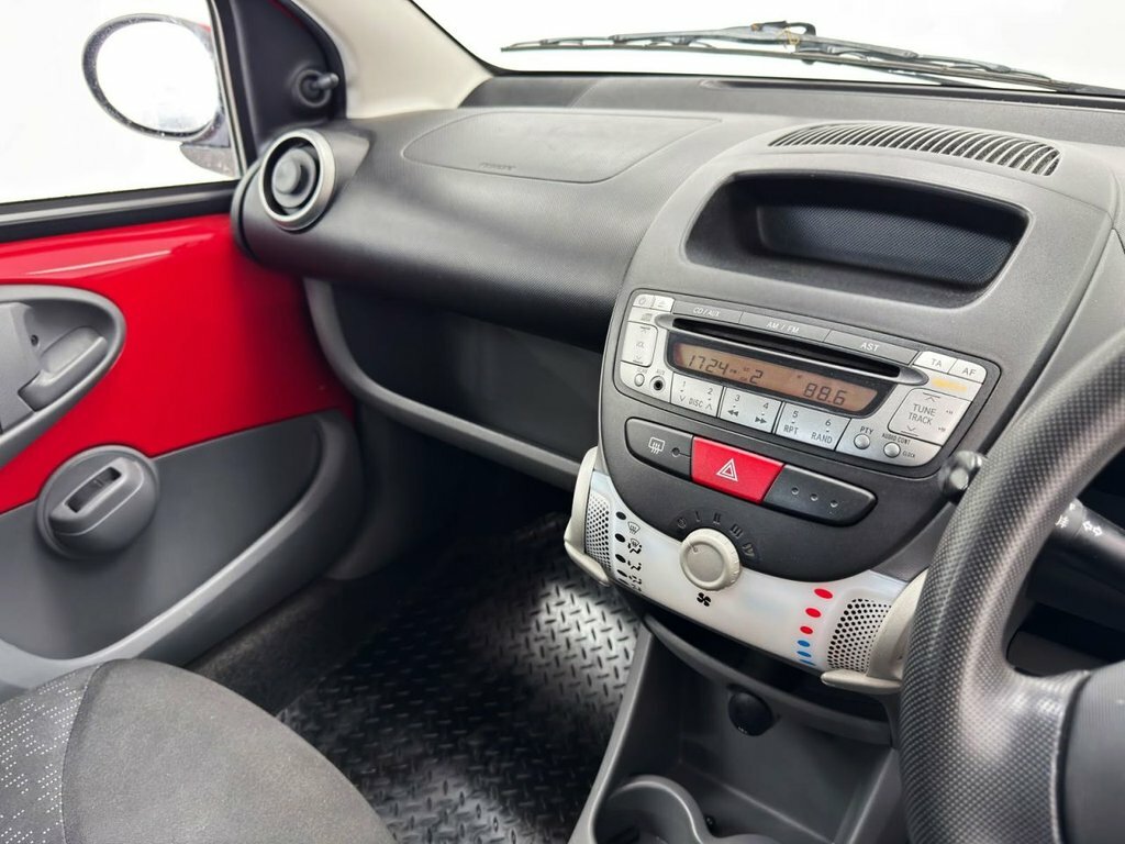 Peugeot 107 Hatchback Black #14