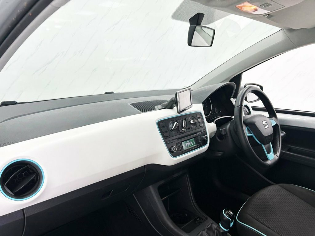 Seat MII Toca ----- To Arrange White #12