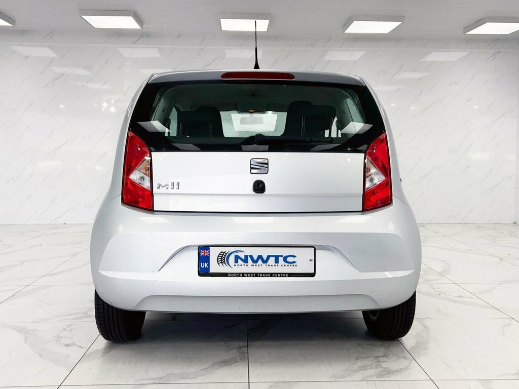 Seat MII Toca ----- To Arrange White #8