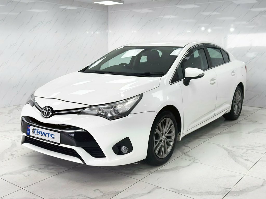 Toyota Avensis 1.6L Business Edition White #4