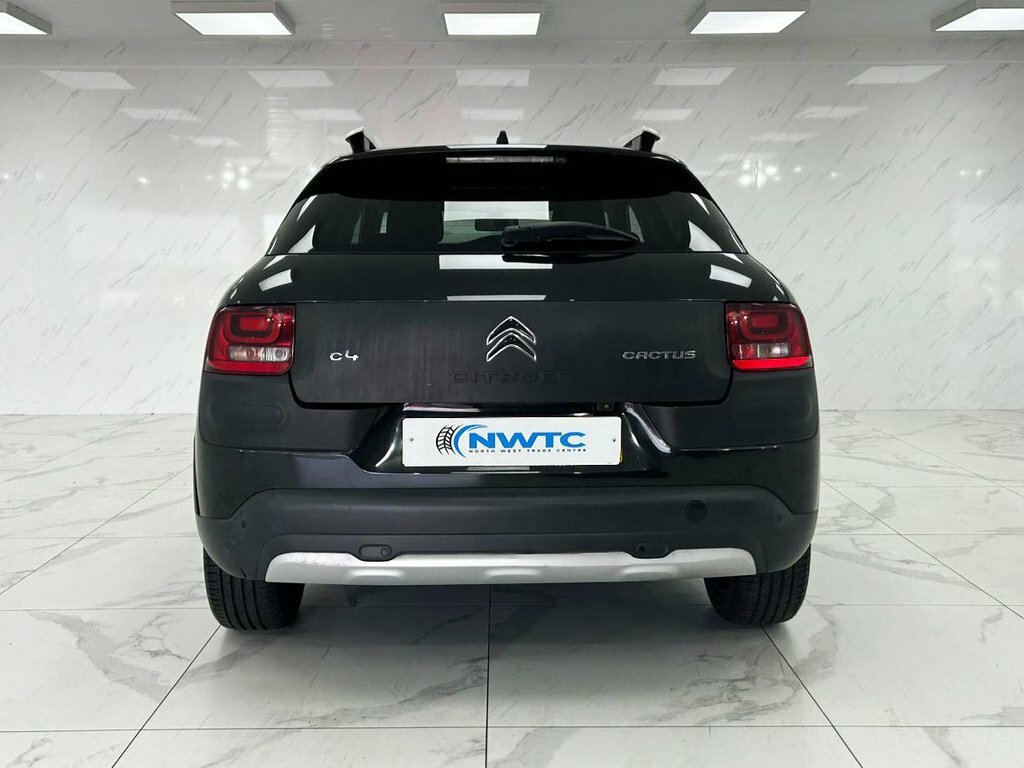 Citroen C4 Cactus 1.2 Puretech Flair Black #8