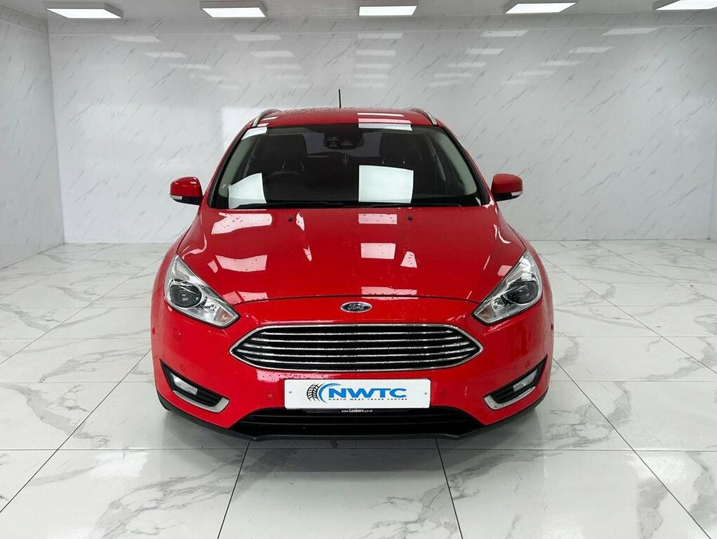 Ford Focus 1.5L Titanium X Red #3