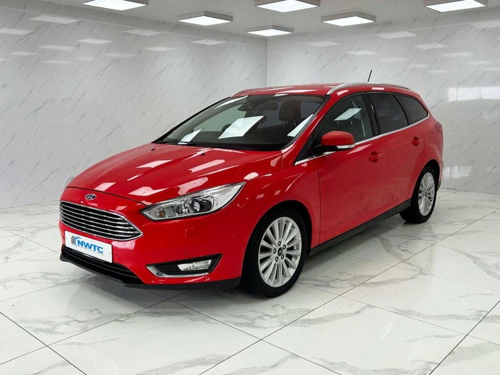 Ford Focus 1.5L Titanium X Red #5