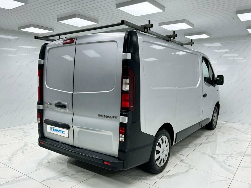 Renault Trafic 1.6 Sl27 Energy Dci Black #9