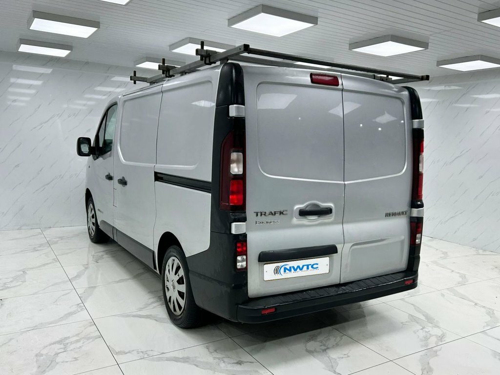 Renault Trafic 1.6 Sl27 Energy Dci Black #7