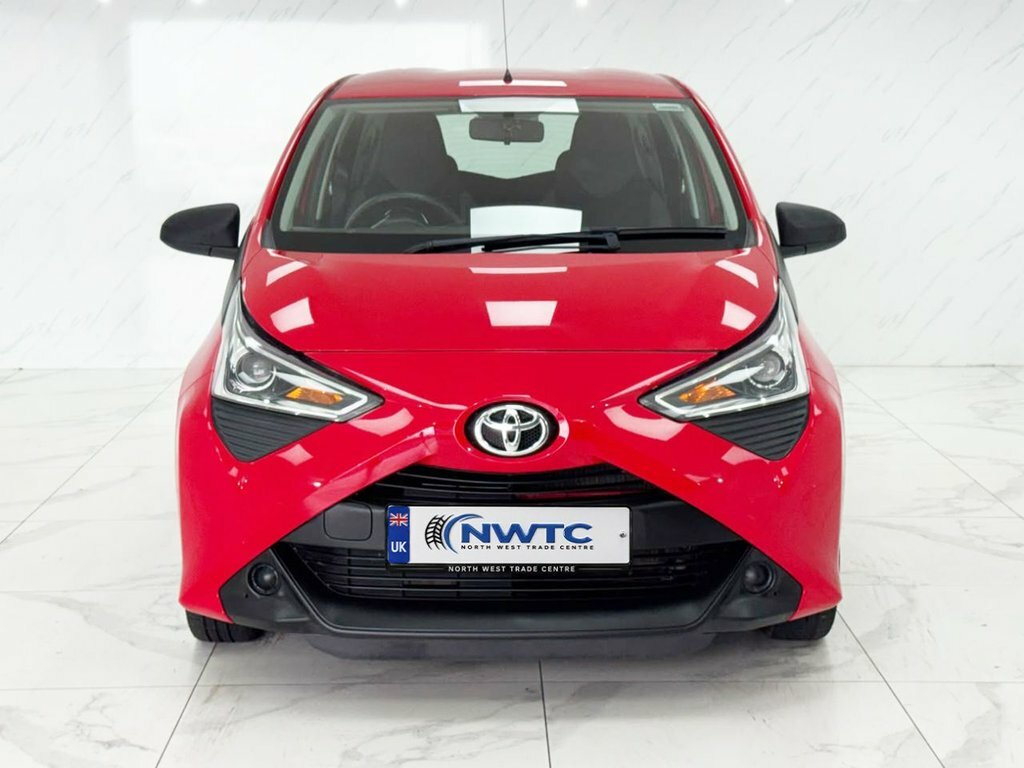Toyota Aygo 1L X MT69KEK Red #3
