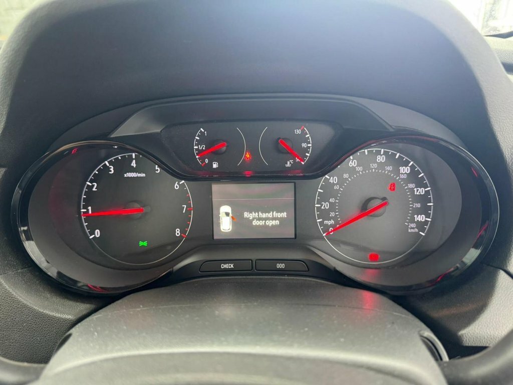 Vauxhall Grandland X Se Ss White #14
