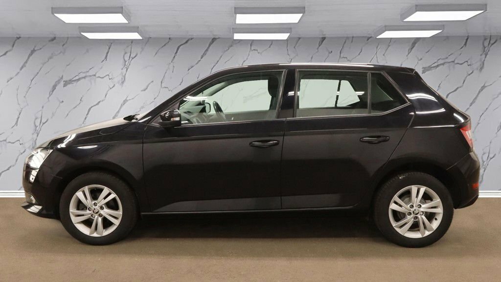 Skoda Fabia 1L Se Black #6