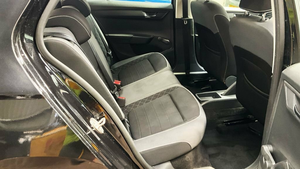 Skoda Fabia 1.0 Mpi Colour Edition Grey #10