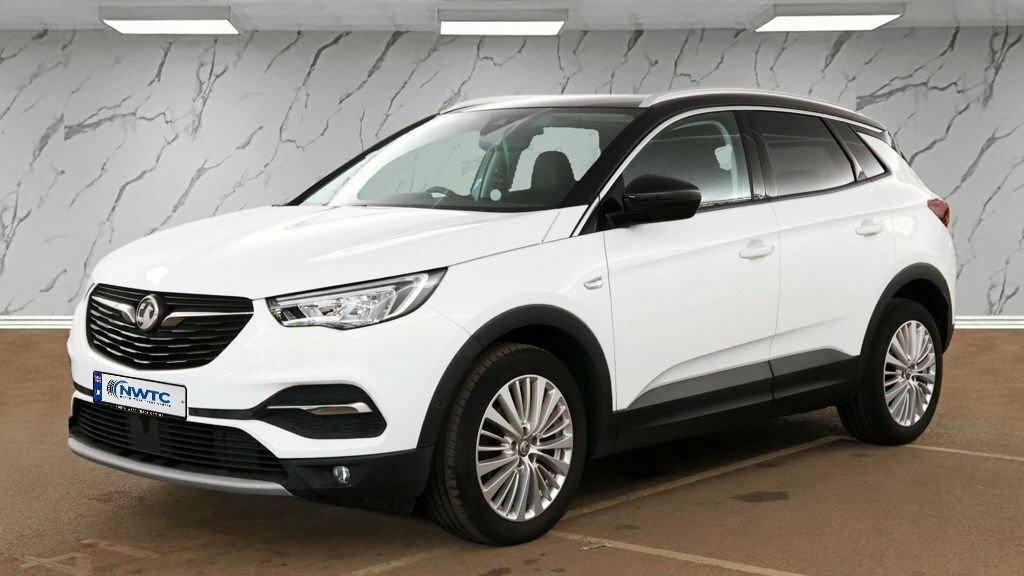 Vauxhall Grandland X 1.5L Business Edition Nav White #2