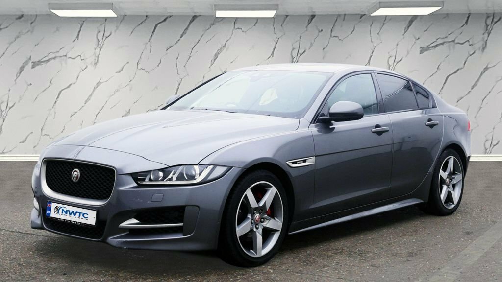 Jaguar XE 2L R-sport Grey #2
