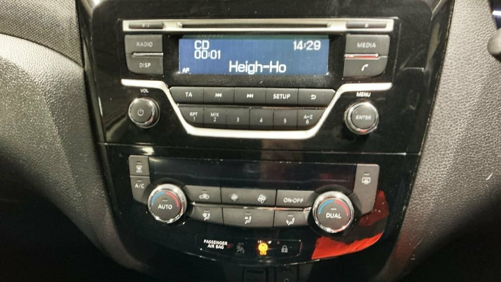 Nissan X-Trail 1.6L Acenta Orange #6